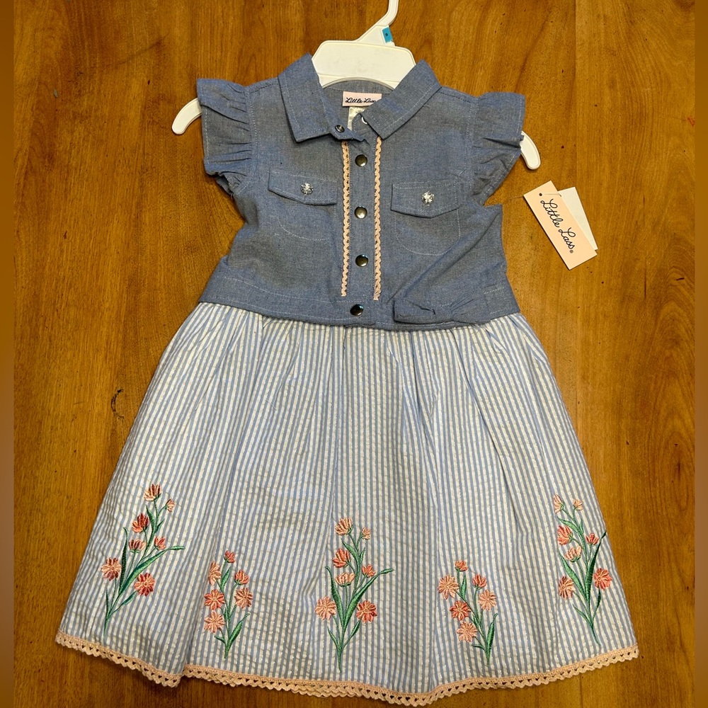 Girls dress